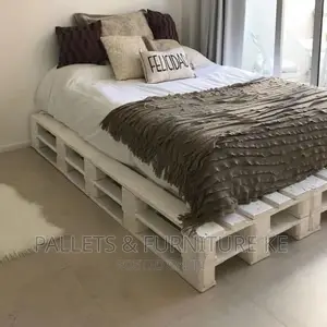 4 by 6 Pallet Bed #22