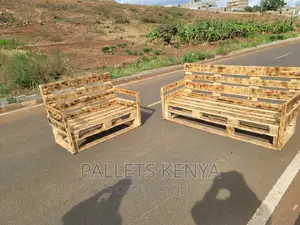7 Seater Pallet Sofa. (#WT07 )