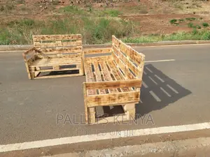 7 Seater Pallet Sofa. (#WT019)