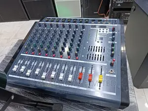 Yamaha 8 Channels YA802 USB Powered Mixer