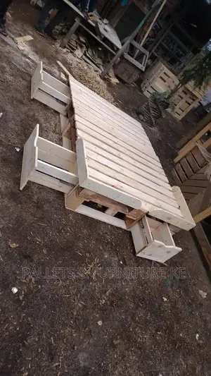 4 by 6 Pallet Bed #23