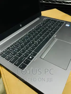 Laptop HP ZBook 15u G5 32GB Intel Core I7 SSD 512GB