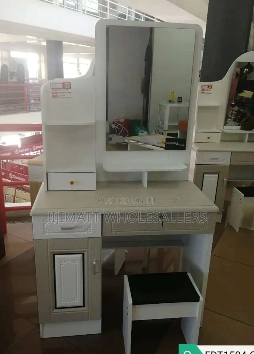 Modern Dressing Table With Fixed Mirror Available