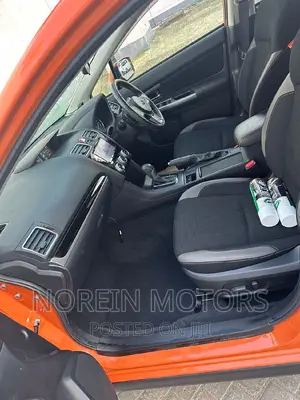 Subaru XV 2017 Orange