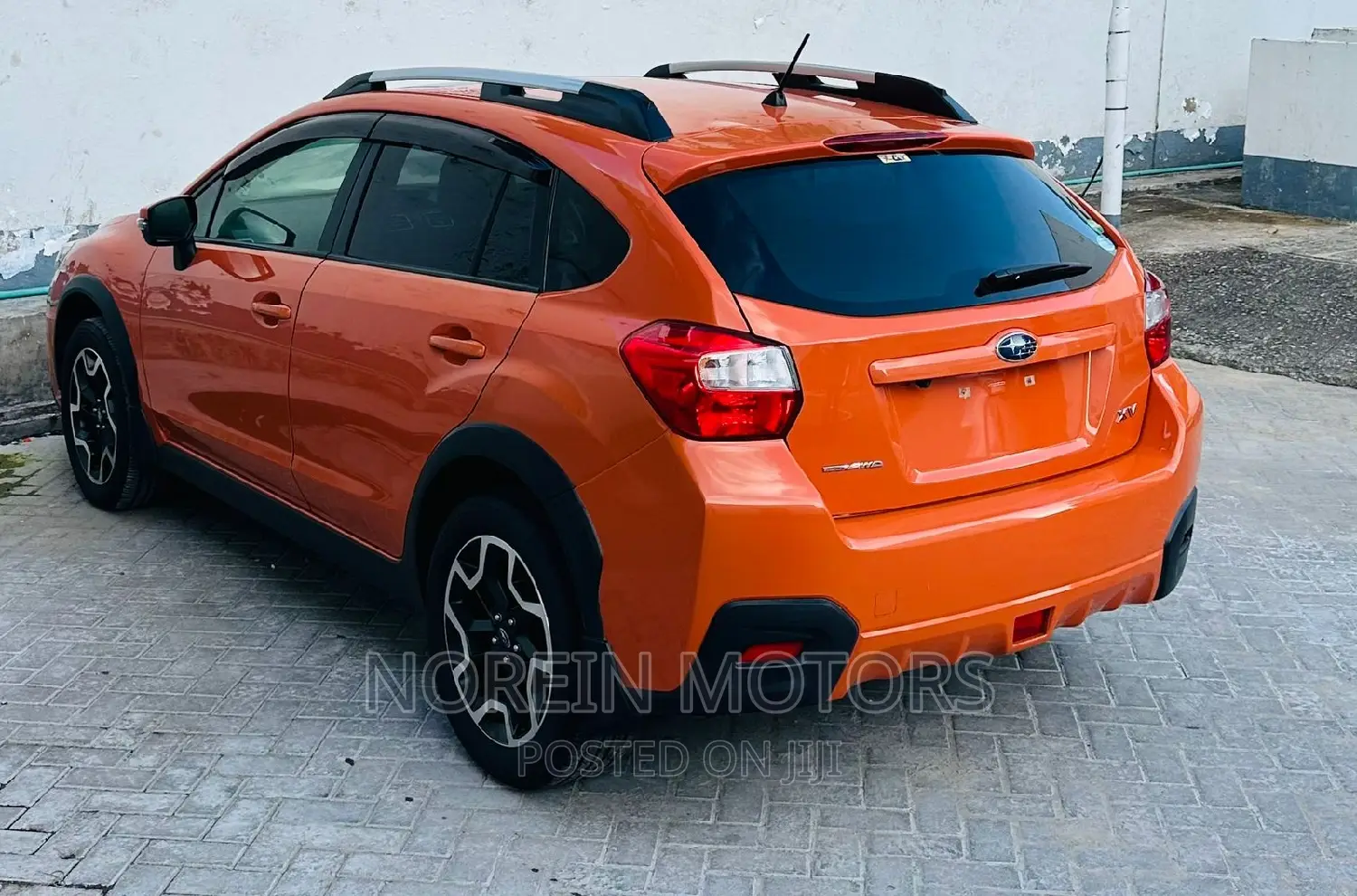 Subaru XV 2017 Orange