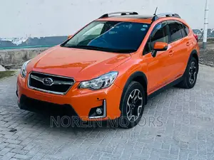Subaru XV 2017 Orange