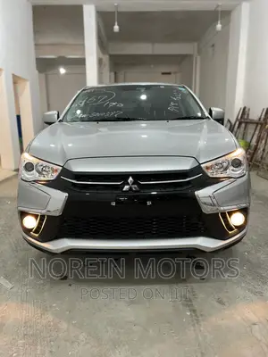 Mitsubishi RVR 2017 Silver