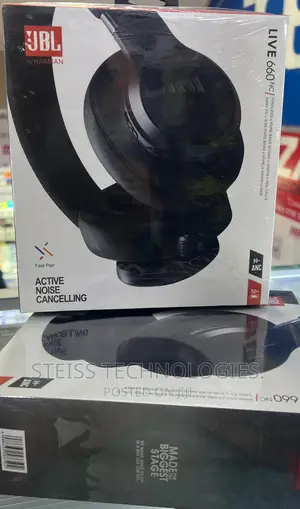 JBL Live 660 Wireless Headphones.