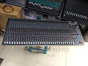 32 Channel Plain Mixer