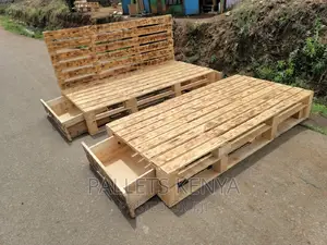 Pallet Bed- 6*6 With Two Drawers. (ES#01)