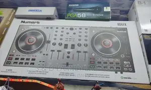 Numark NS4FX Professional 4-Deck DJ Controller