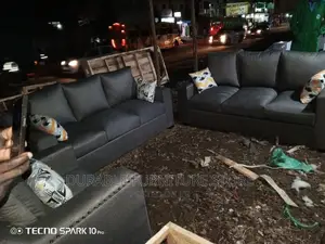 7 Seater Sofa 3-3-1