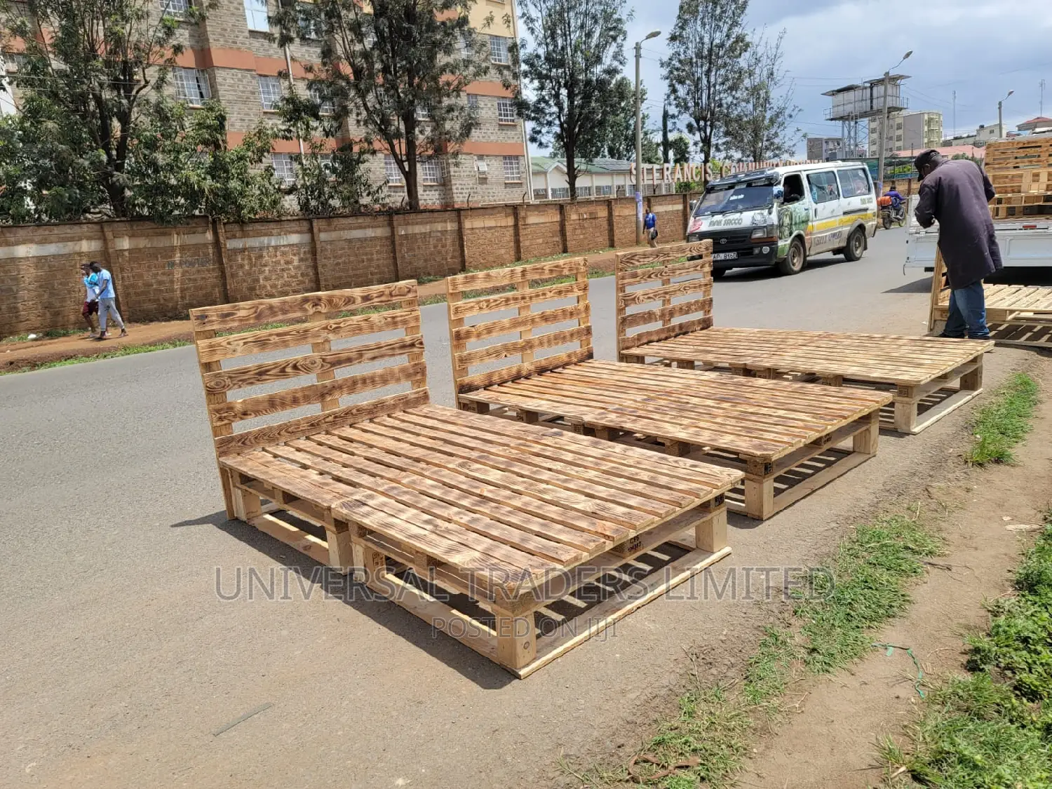 Premium Pallet Bed - Blazed Pallet Beds - DIY Detachable