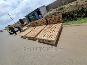 Pallet Bed- 4*6 Detachable and Blazed Pallet Bed. (#PO02)