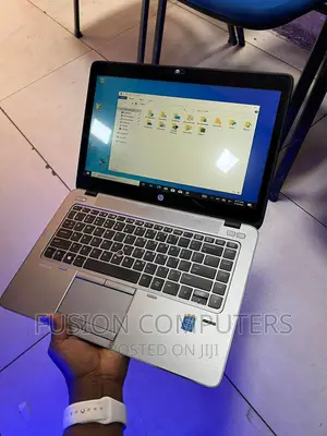 Laptop HP EliteBook 820 G2 4GB Intel Core I5 HDD 500GB