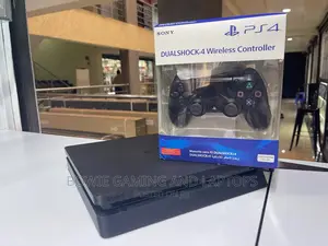 Ps4 Slim Preowned