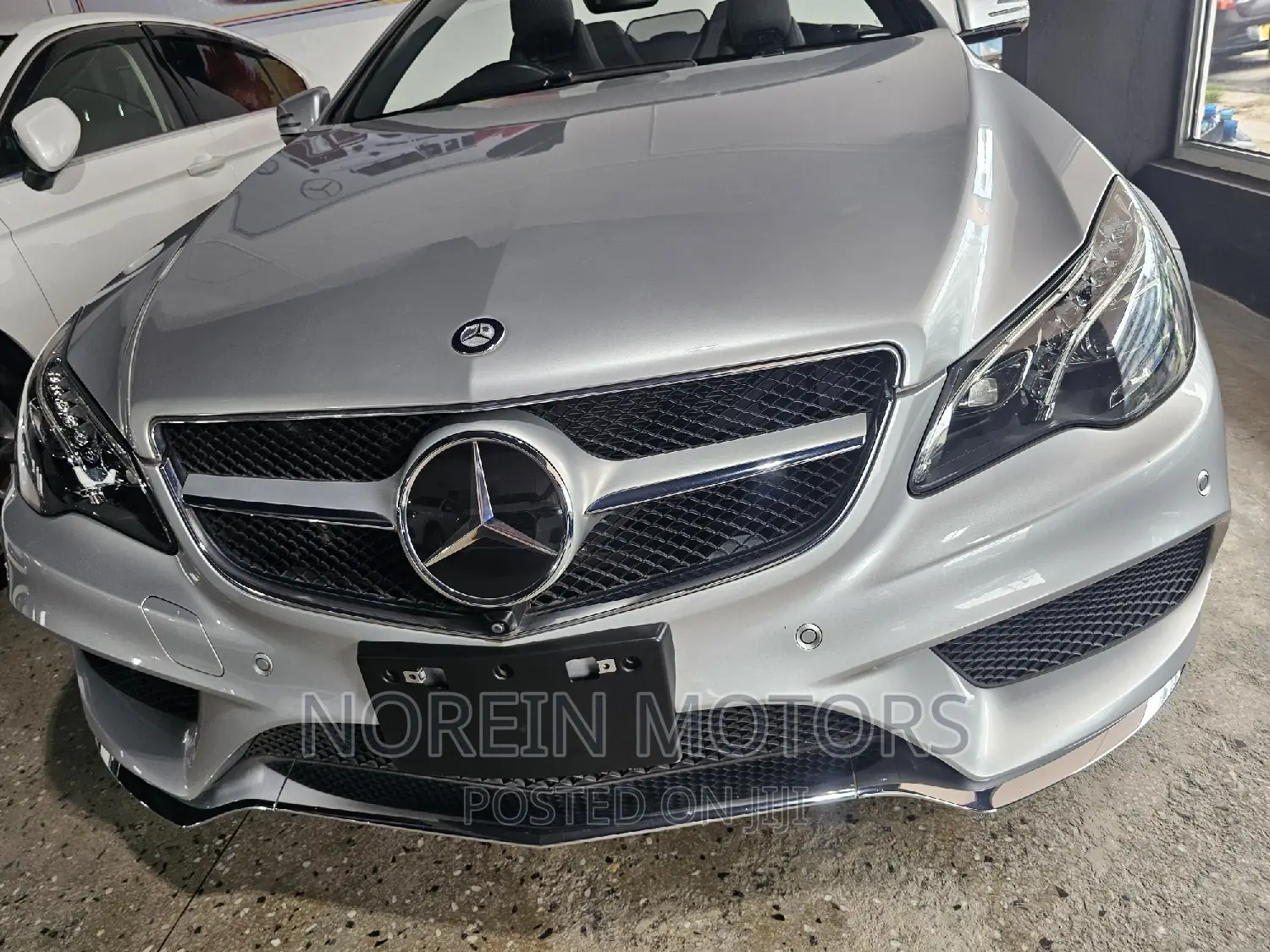 Mercedes-Benz E250 2016 Silver