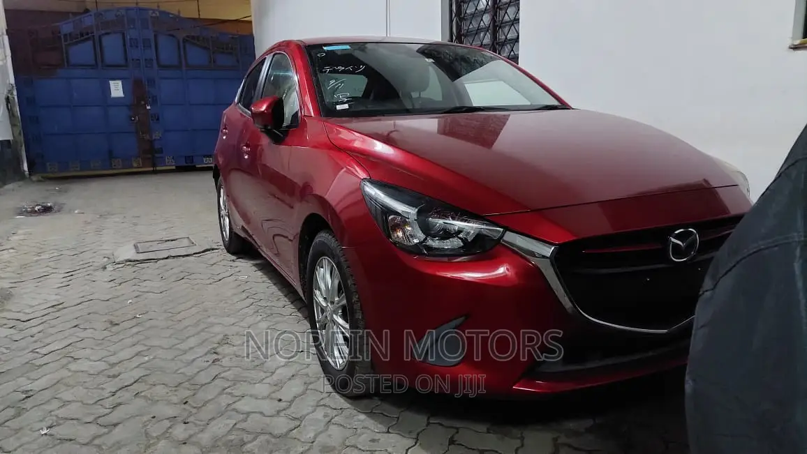 Mazda Demio 2017 Red