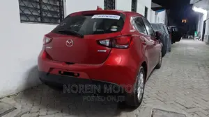 Mazda Demio 2017 Red