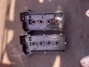 Mitsubishi Colt A90 Top Cover Engine