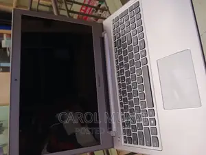 New Laptop Lenovo IdeaPad Z580 4GB Intel Core I7 HDD 500GB