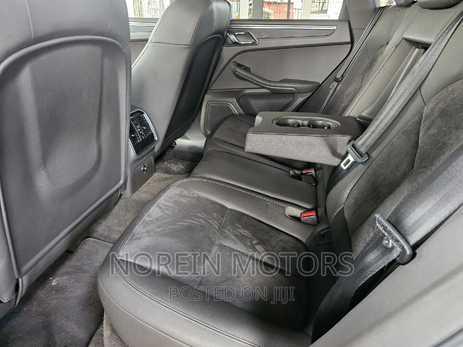 Porsche Macan 2017 Gray