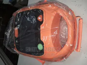 Defibrillator