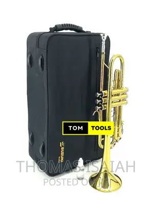 Suzuki Professional B♭ B Flat Trumpet, Gold Lacquer In Hard