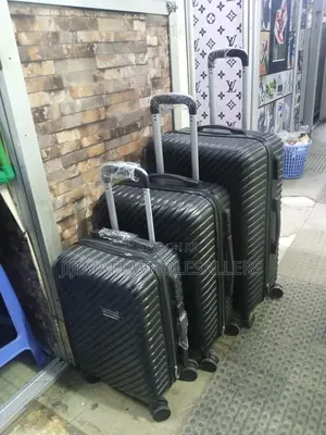Quality 3 in 1 Prianna Luxurious Fibre Suitcase