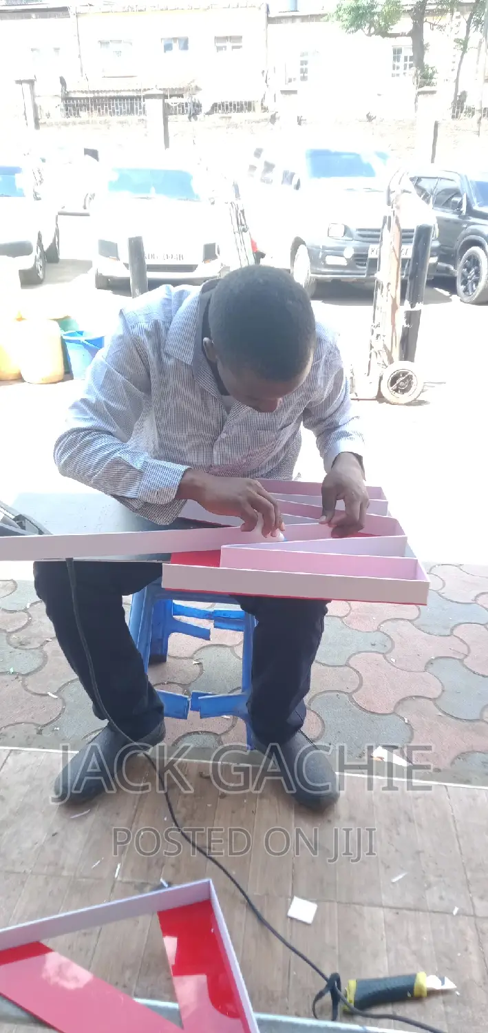 3D / 2D / Led / Neon Sign