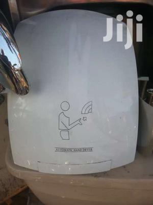 Hand Driear