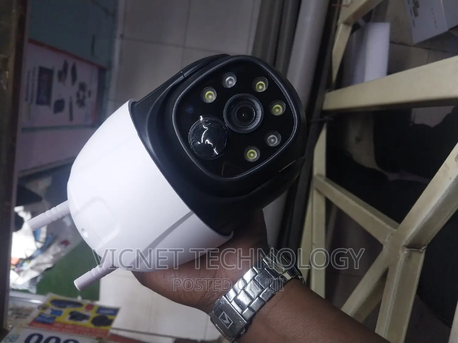 V380 4g Simcard Solar PTZ Camera