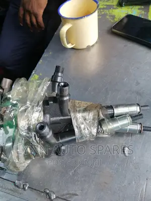 Nissan Vanette RF6 Nozzles