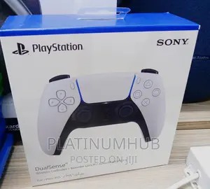 White Controller Ps 5