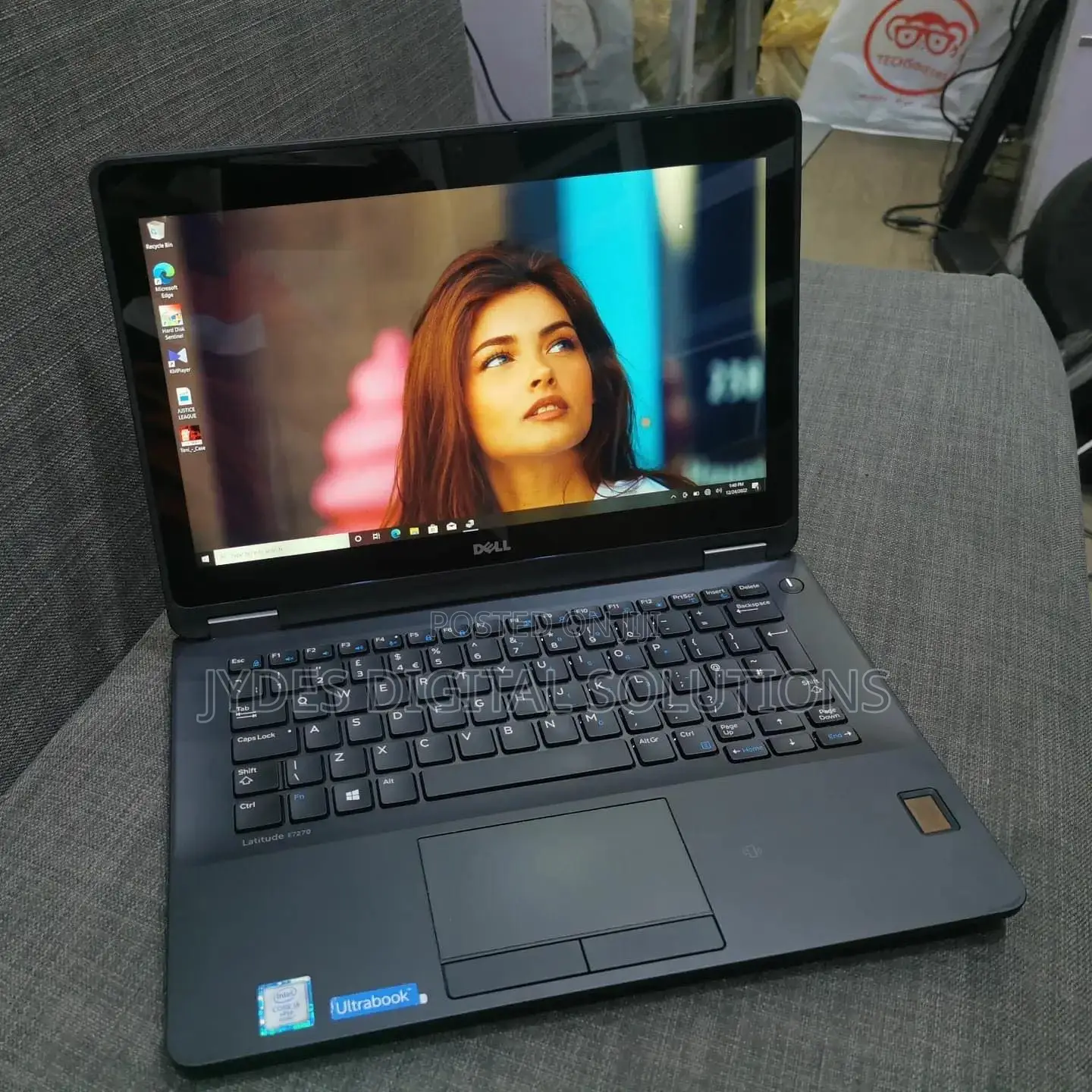 Laptop Dell Latitude 12 E7270 8GB Intel Core i5 SSD 256GB