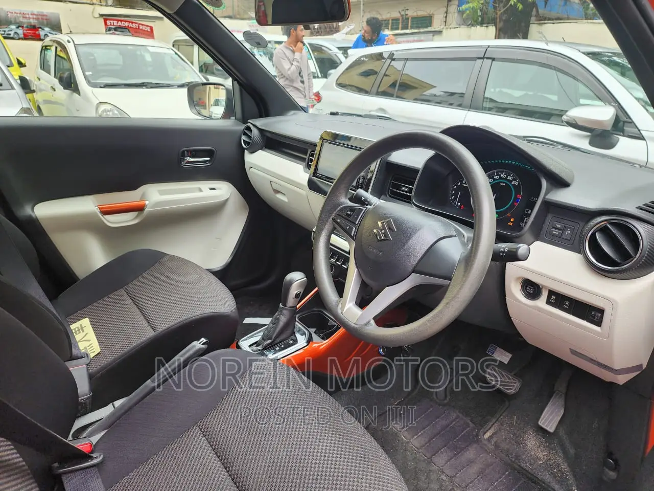 Suzuki Ignis 2017 Orange