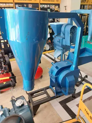 Commercial Posho Mill With a 7.5hp Diesel Engine