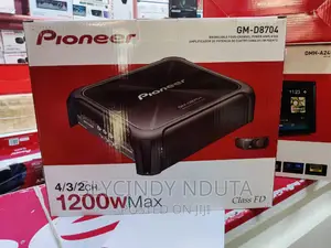 Pioneer GM-D8704 Amplifier