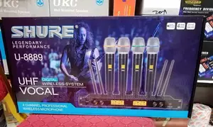 U889 Shure Cordless Microphone