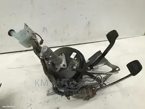 Toyota Shark 5L Brake Boosters/Master Cylinder.