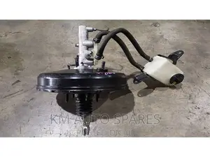 Toyota Noah Brake Booster/Master Cylinder, Old Model.