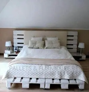 4 by 6 Pallet Bed