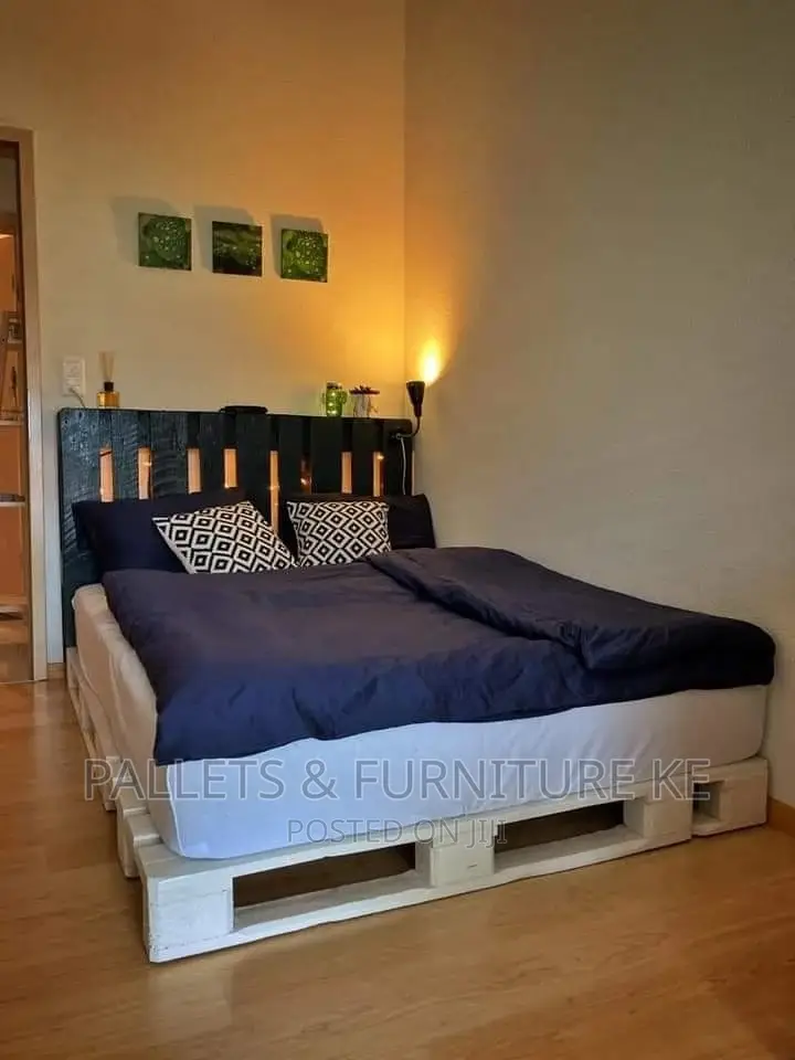 4 by 6 Pallet Bed#45