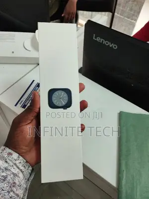 Apple Watch Series 8 45mm Black