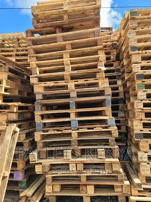 Wood Pallets.(#M01)