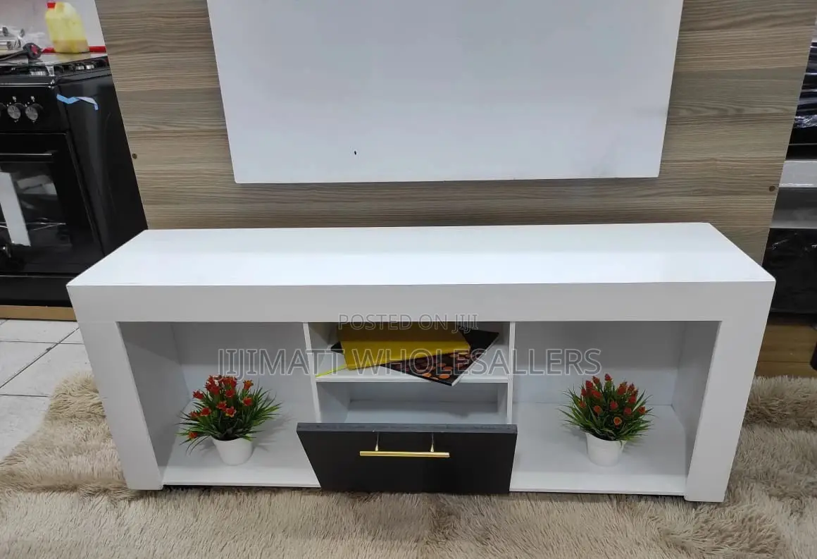 Quality*Amsterdam 4ft Tv Stand*

