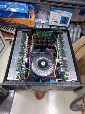 Crest Audio 18 Normal Switch