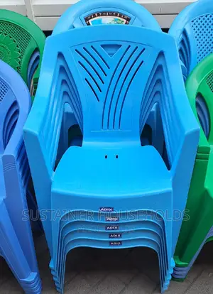 Long Arms Plastic Chairs