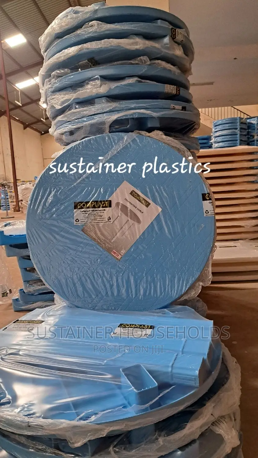 Round Plastic Table
