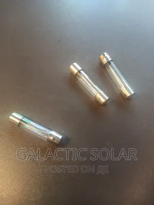 15A Glass Fuse 3cm
